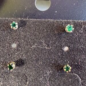 VTG Green Stud‎ Earrings Set Gold Tone Small Minimalist Jewelry Set of 2 Pairs